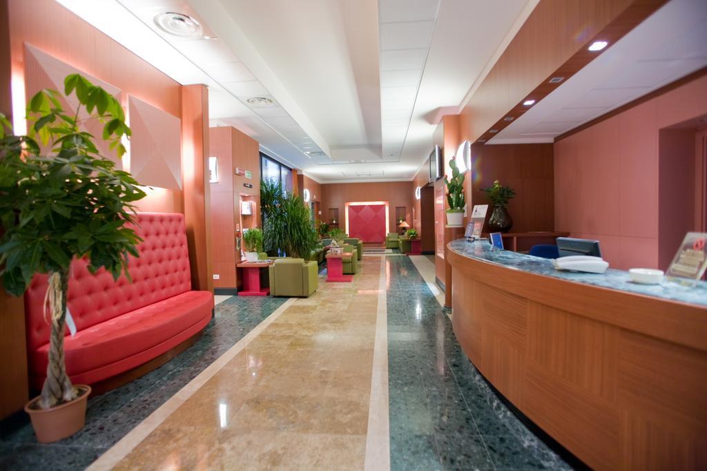 Hotel Mareschi Palace Novara Esterno foto